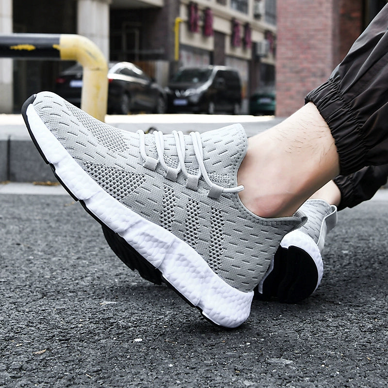 2023 New Arrival Invisibly Heightened Shoes Men's 8cm6cm Summer Breathable Mesh Casual Shoes Hidden Heel White Shoes Men