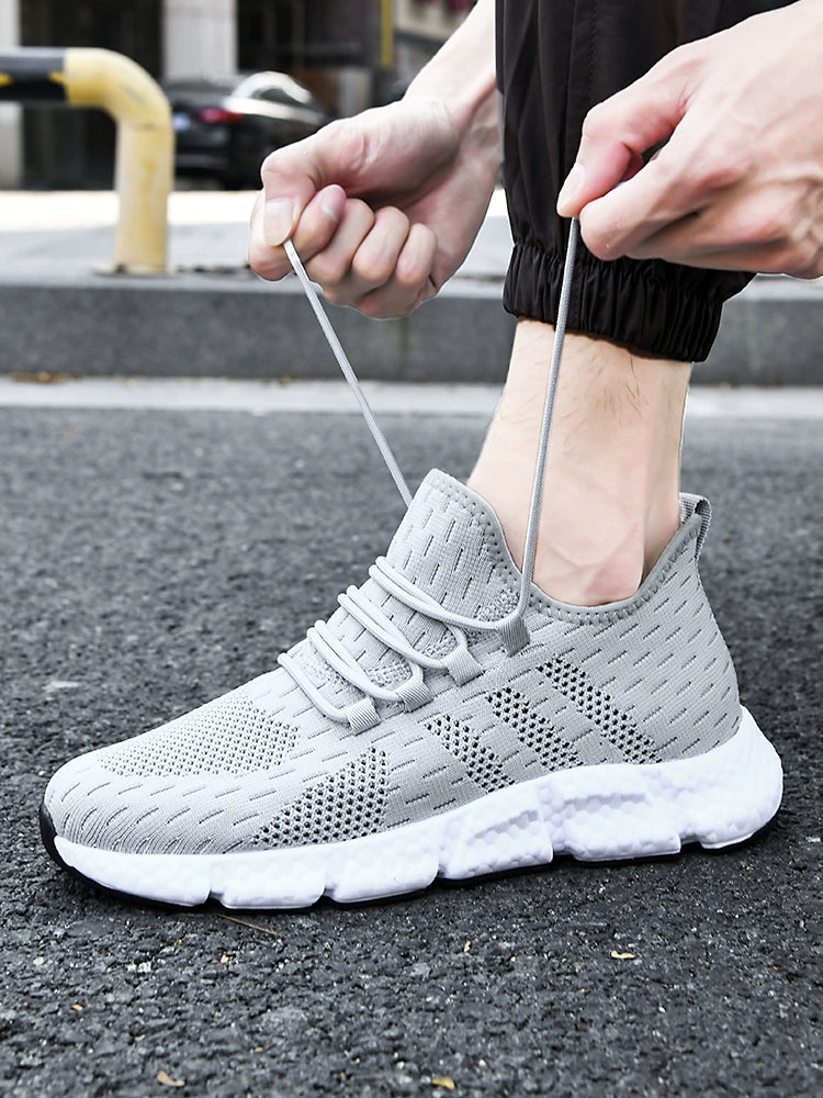 2023 New Arrival Invisibly Heightened Shoes Men's 8cm6cm Summer Breathable Mesh Casual Shoes Hidden Heel White Shoes Men