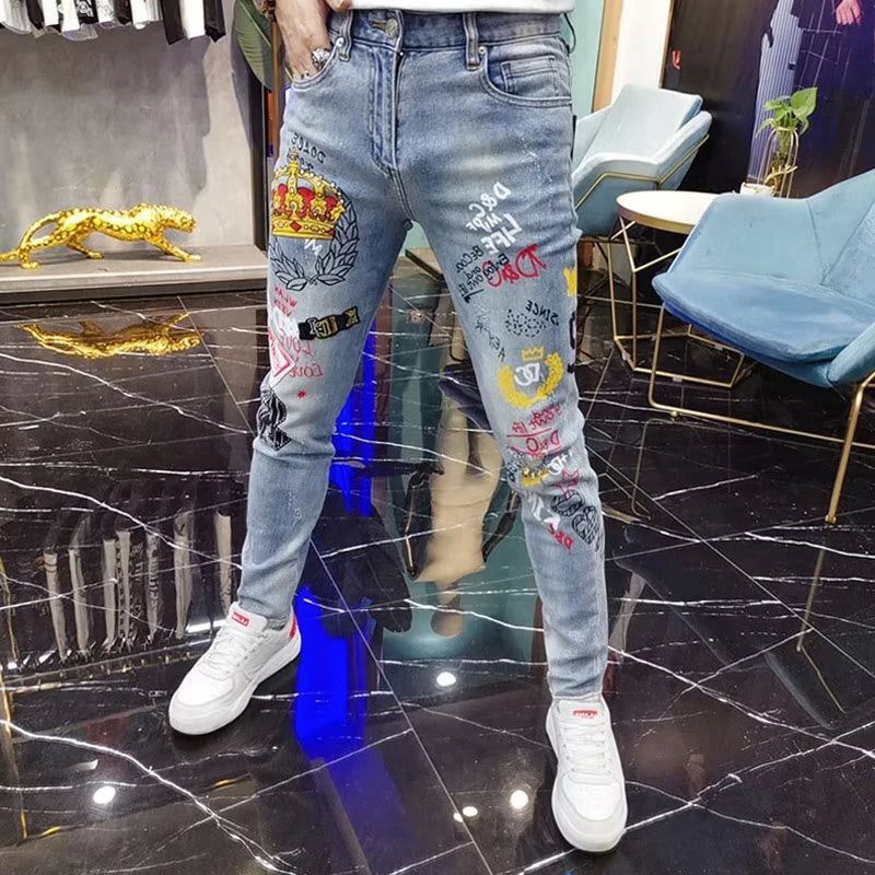 2024 New Graffiti Jeans Man Pants Spring Summer Crown Printe Jeans Streetwear Biker Skinny Zips Blue  Cacual Long Denim Trousers